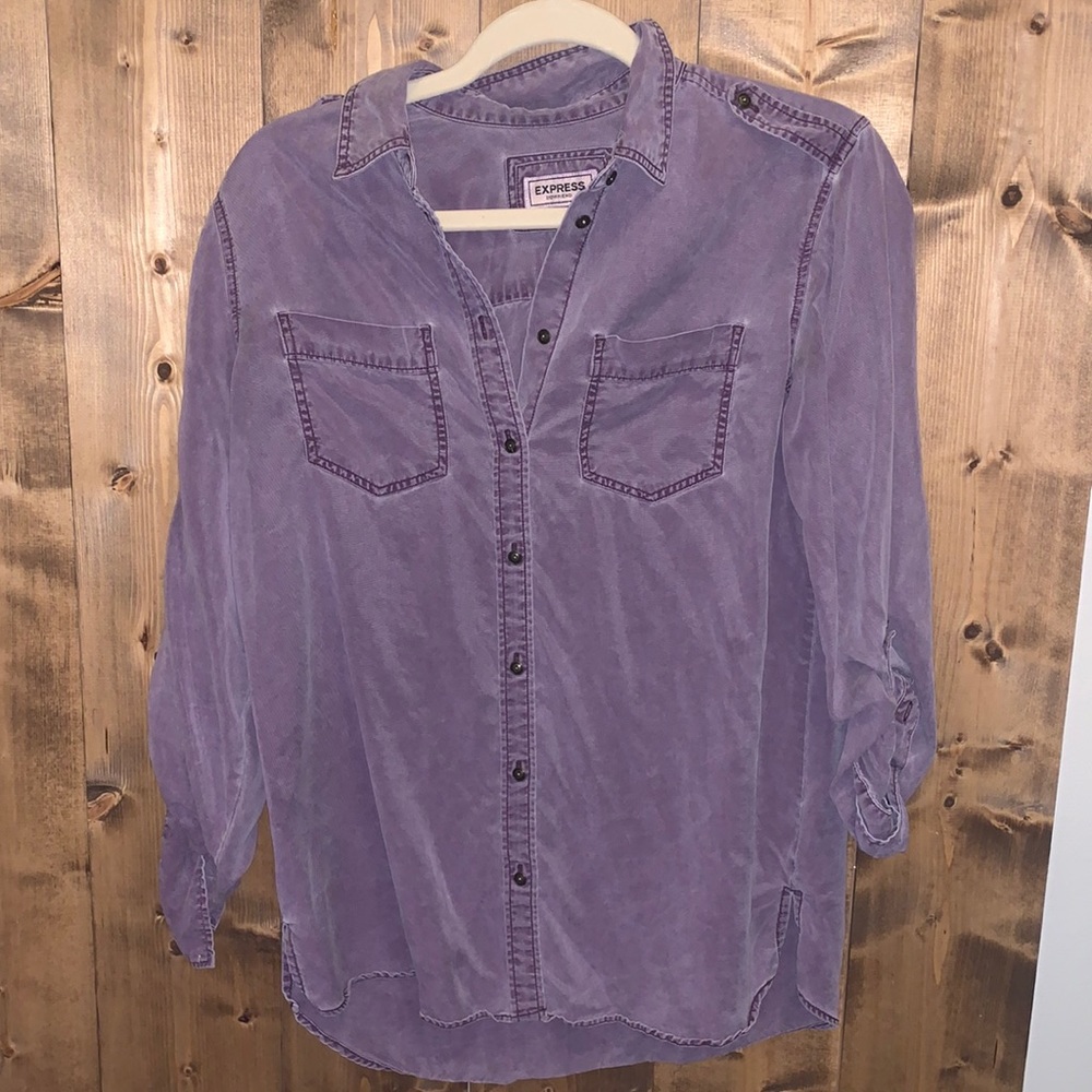 Express Women’s Lavender Boyfriend Button Down